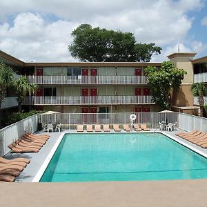 Red Carpet Inn Airport Fort Lauderdale